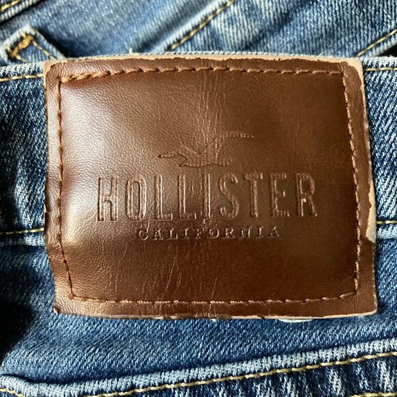 Hollister Men's 36x34 Jeans Classic Straight w Some Stretch, Medium Wash, EUC - Picture 6 of 9